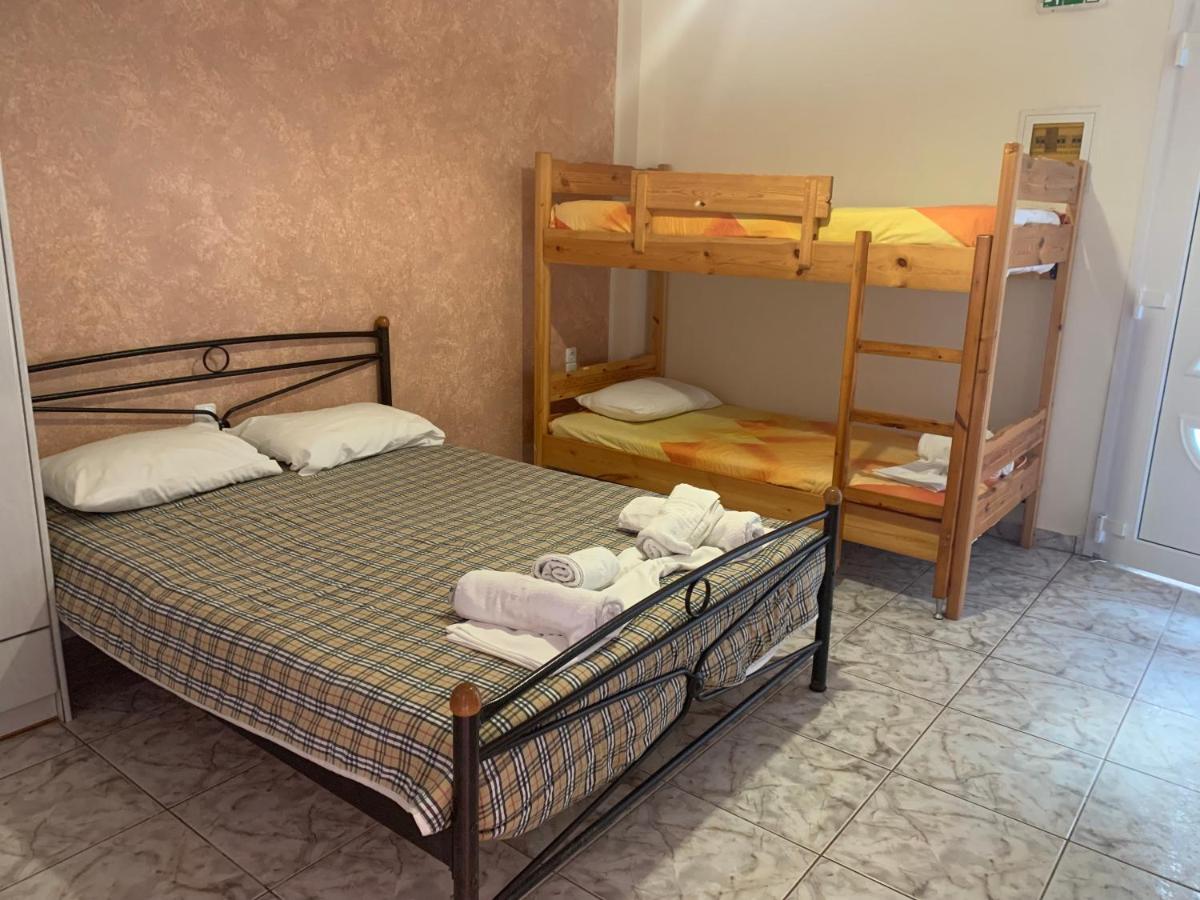 Kouzelis Apartments Kanatádhika 외부 사진